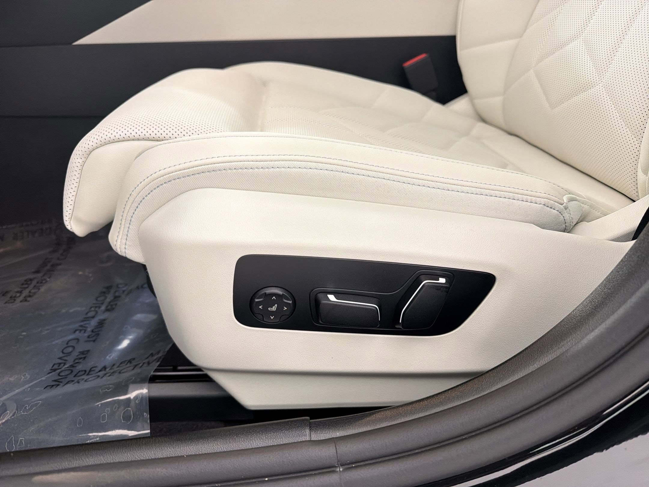 2026 BMW 5 Series 530i - Photo 13