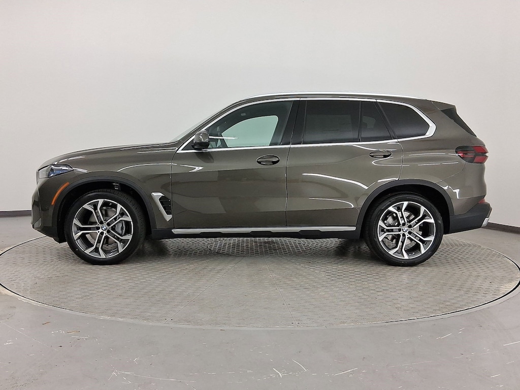 New 2026 BMW X5 xDrive40i SUV