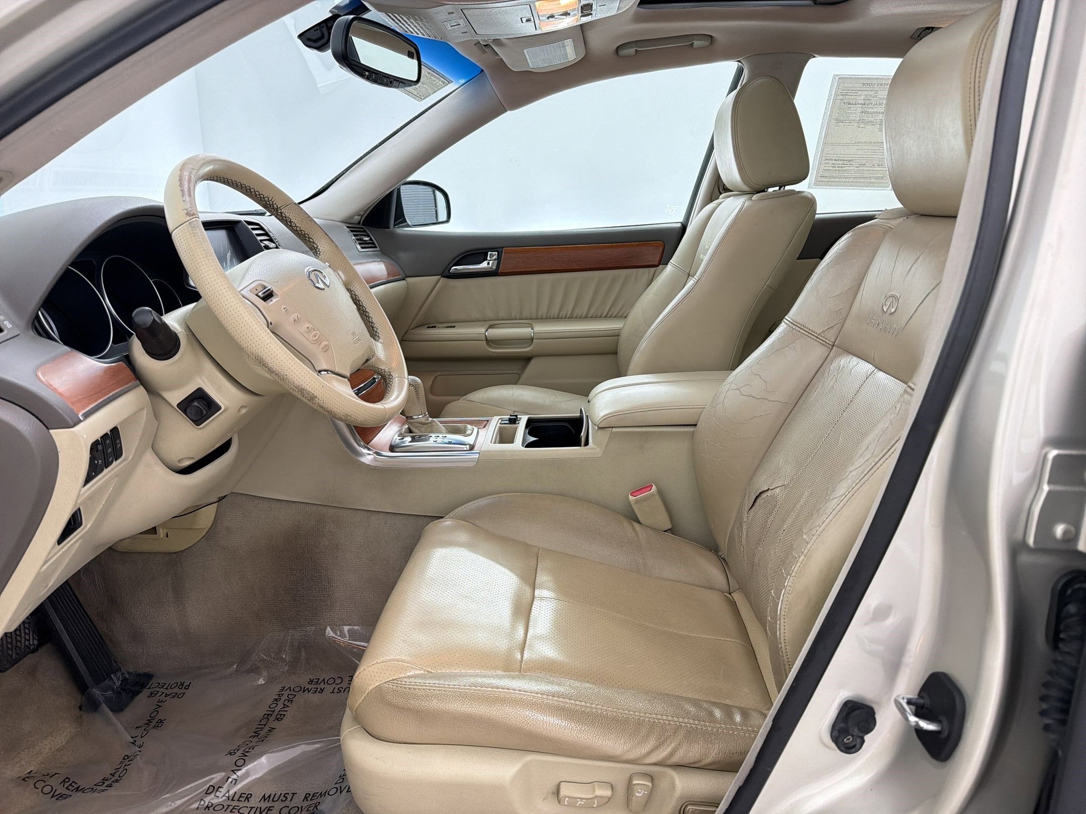 M35 Base Sedan