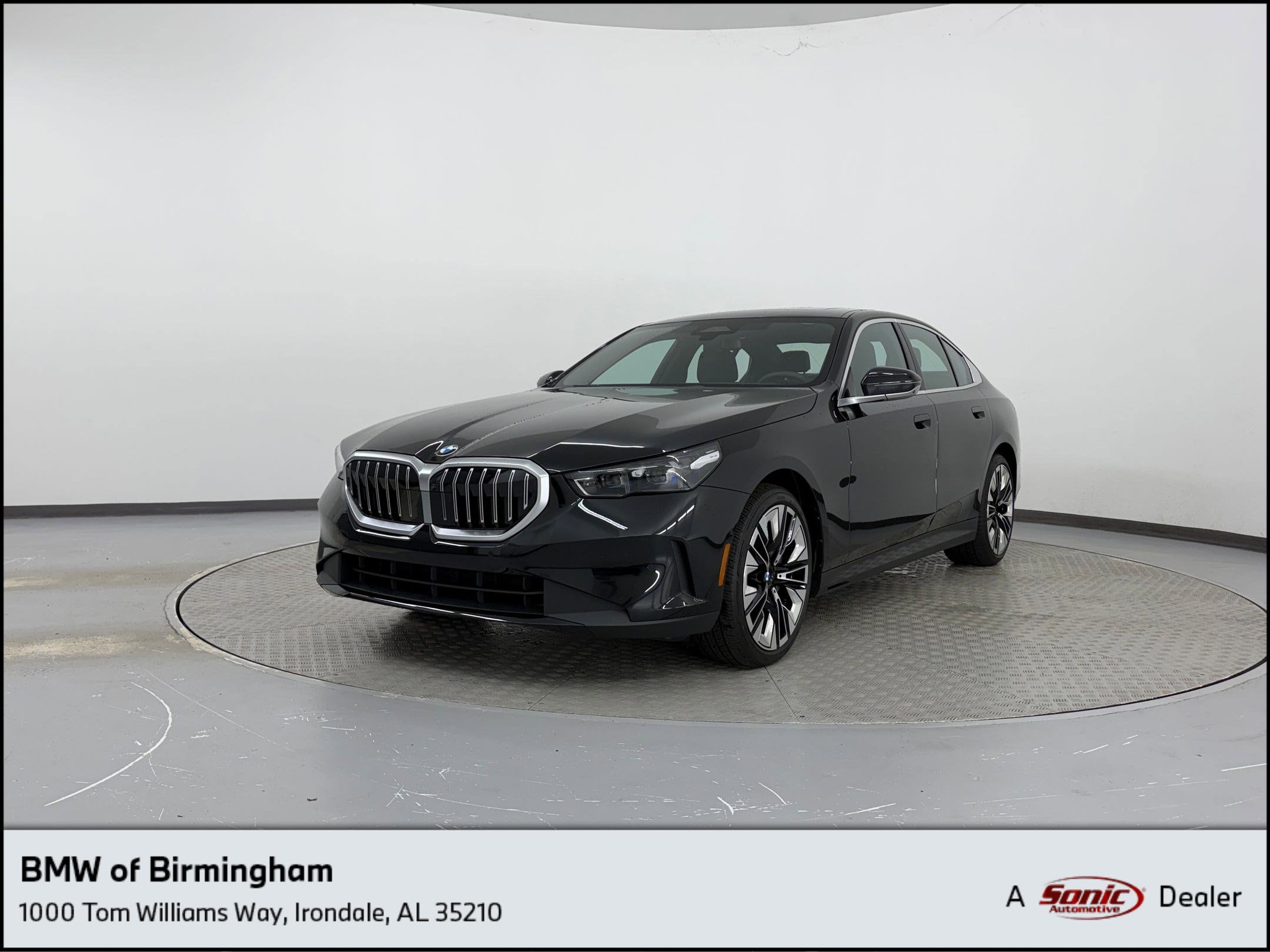 2025 BMW 5 Series 530i Sedan's photo