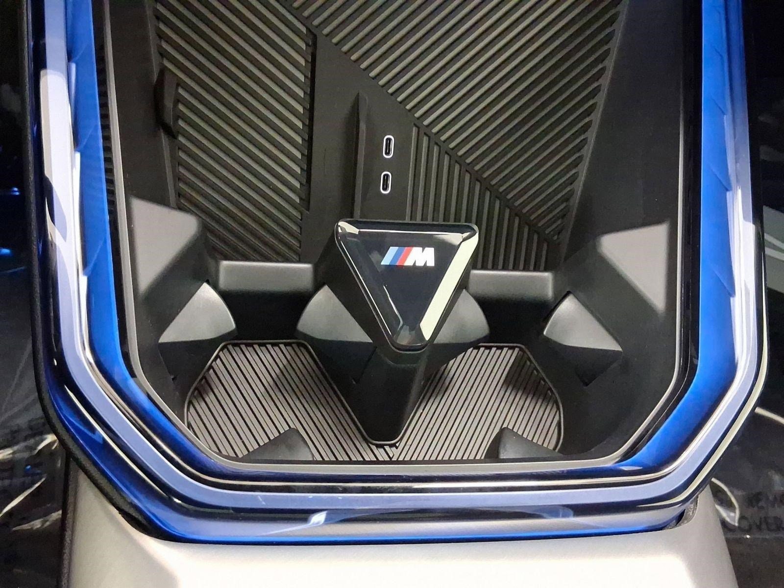 2026 BMW X3 30 - Photo 25