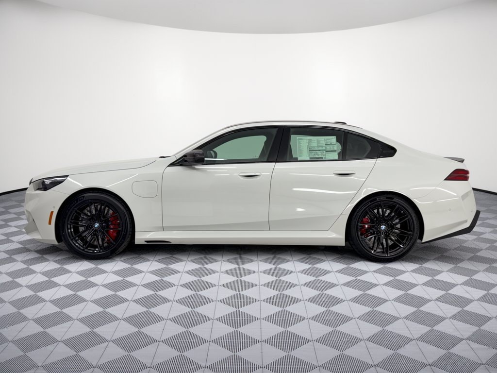 2027 BMW M5 Sedan