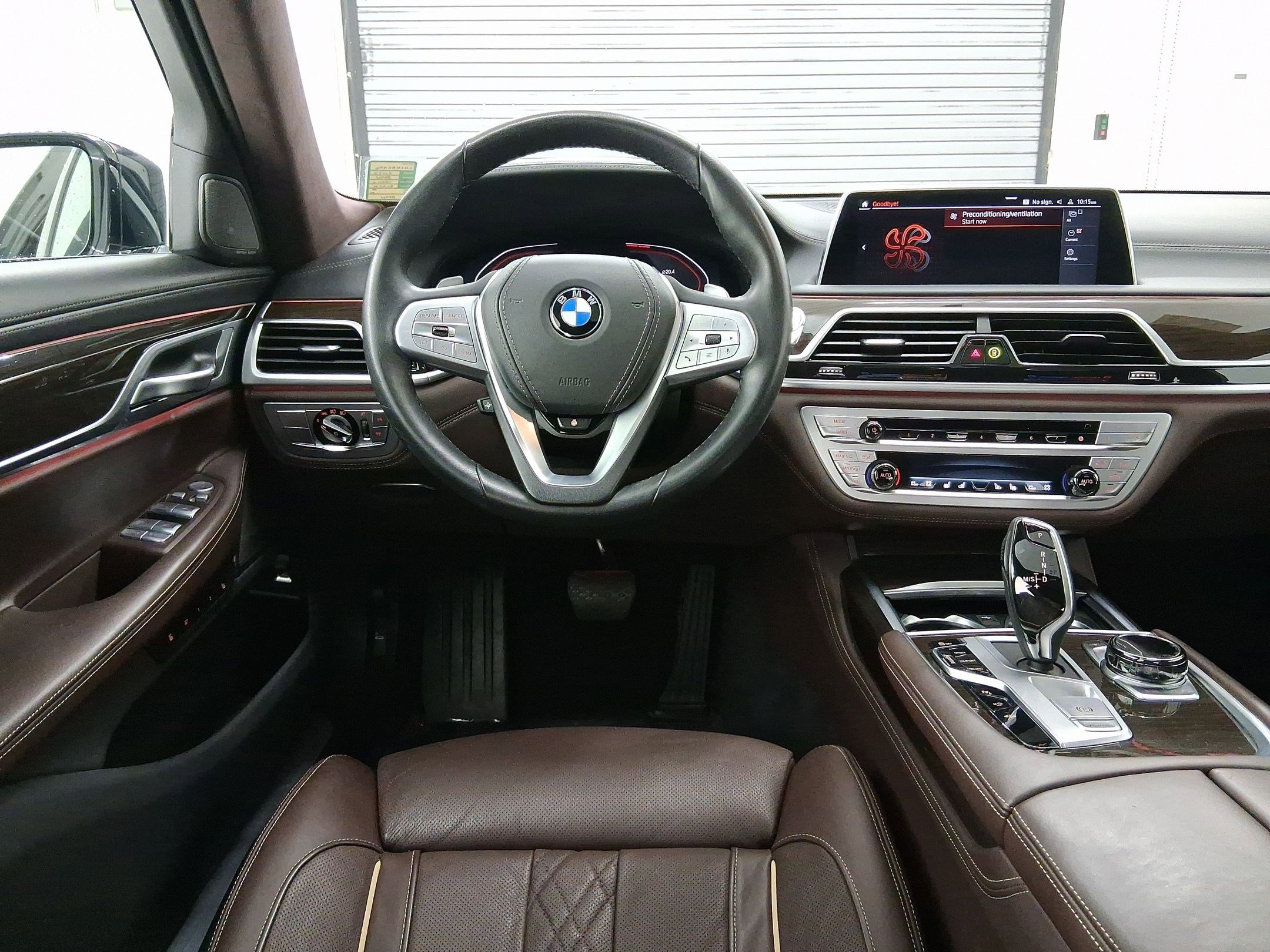 2022 Bmw 750i xDrive Sedan photo 4
