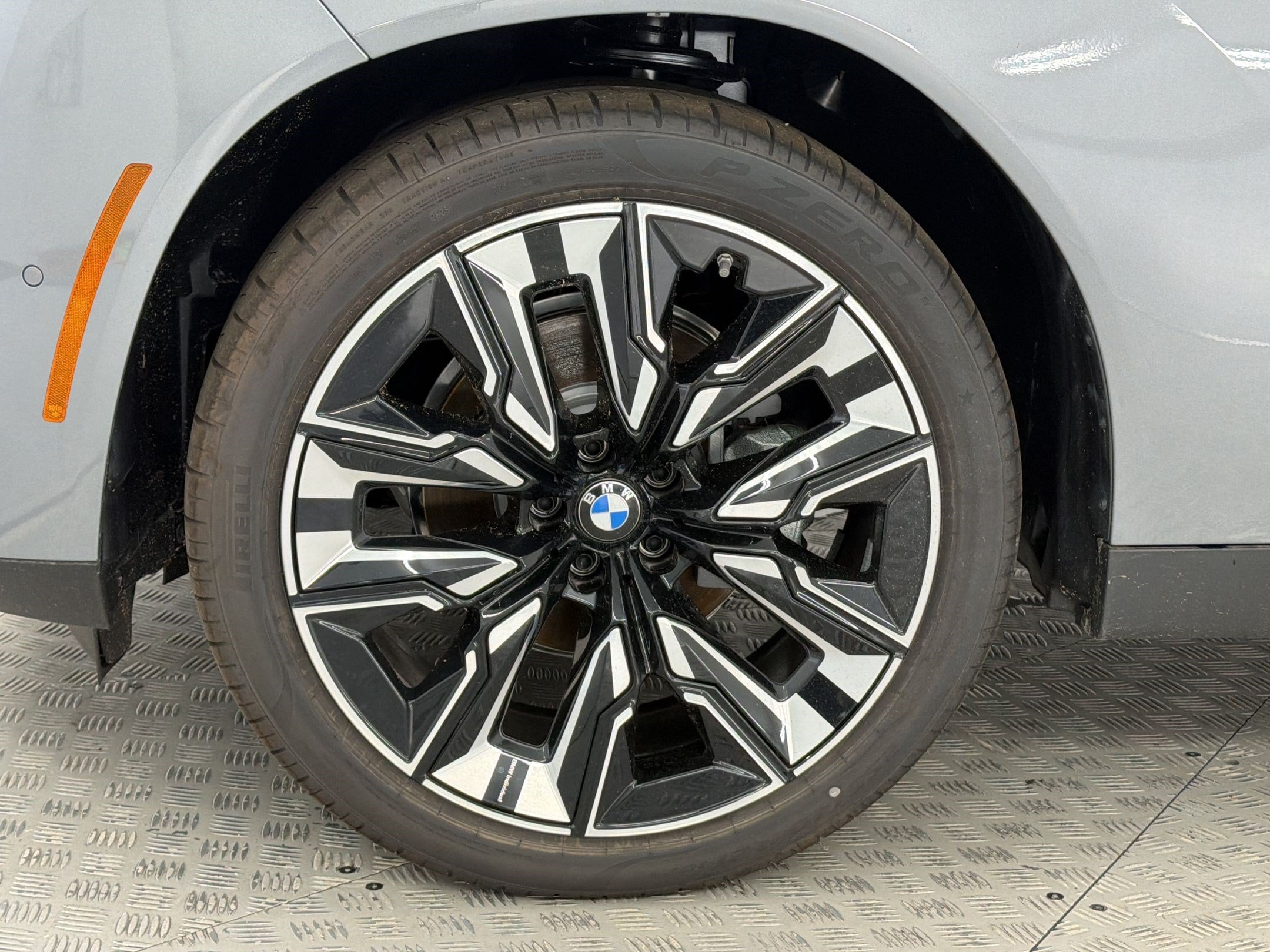 2026 BMW X3 30 - Photo 13