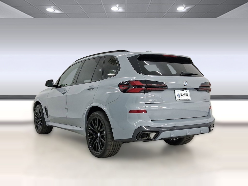 New 2026 BMW X5 sDrive40i SUV