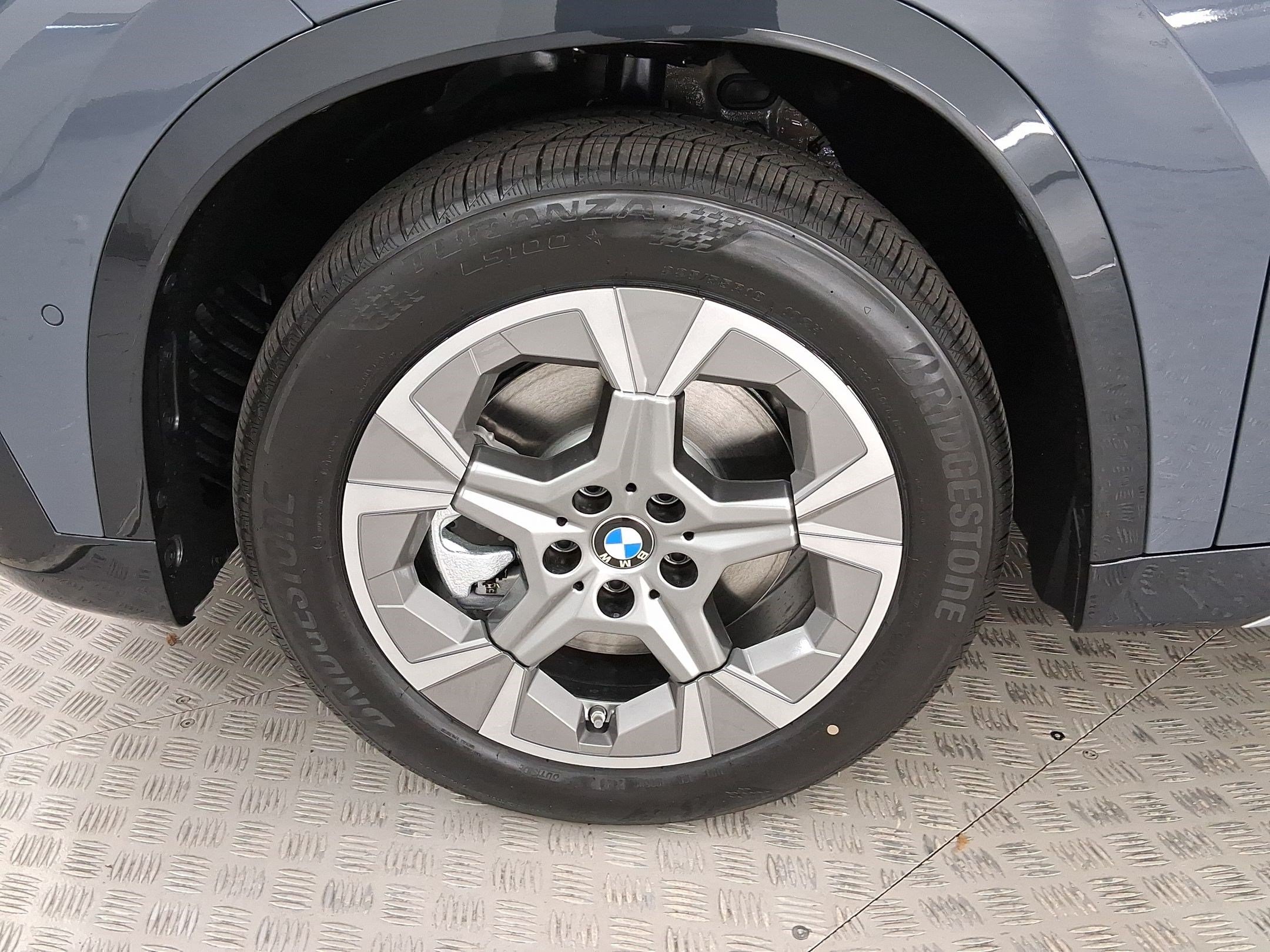 2026 BMW X1 28i - Photo 11