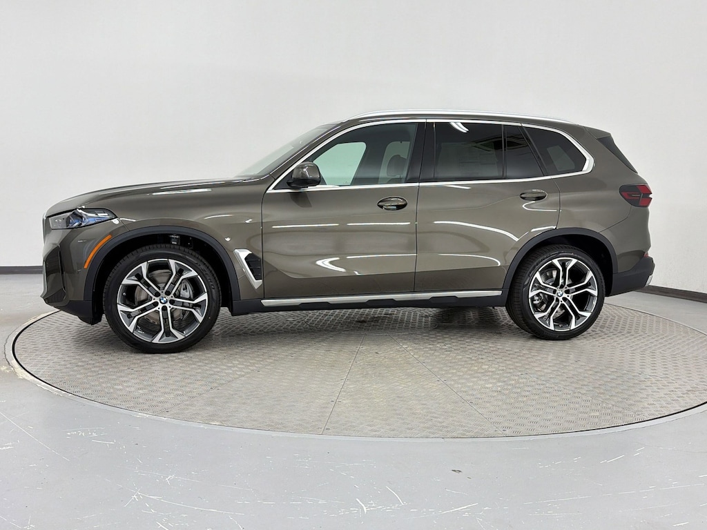 New 2026 BMW X5 xDrive40i SUV