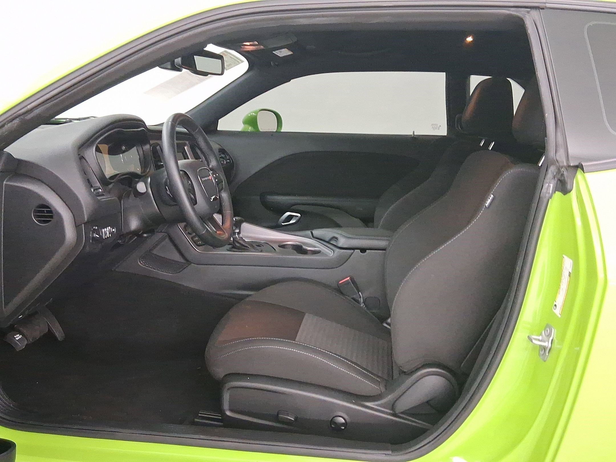 2023 Dodge Challenger GT photo 4