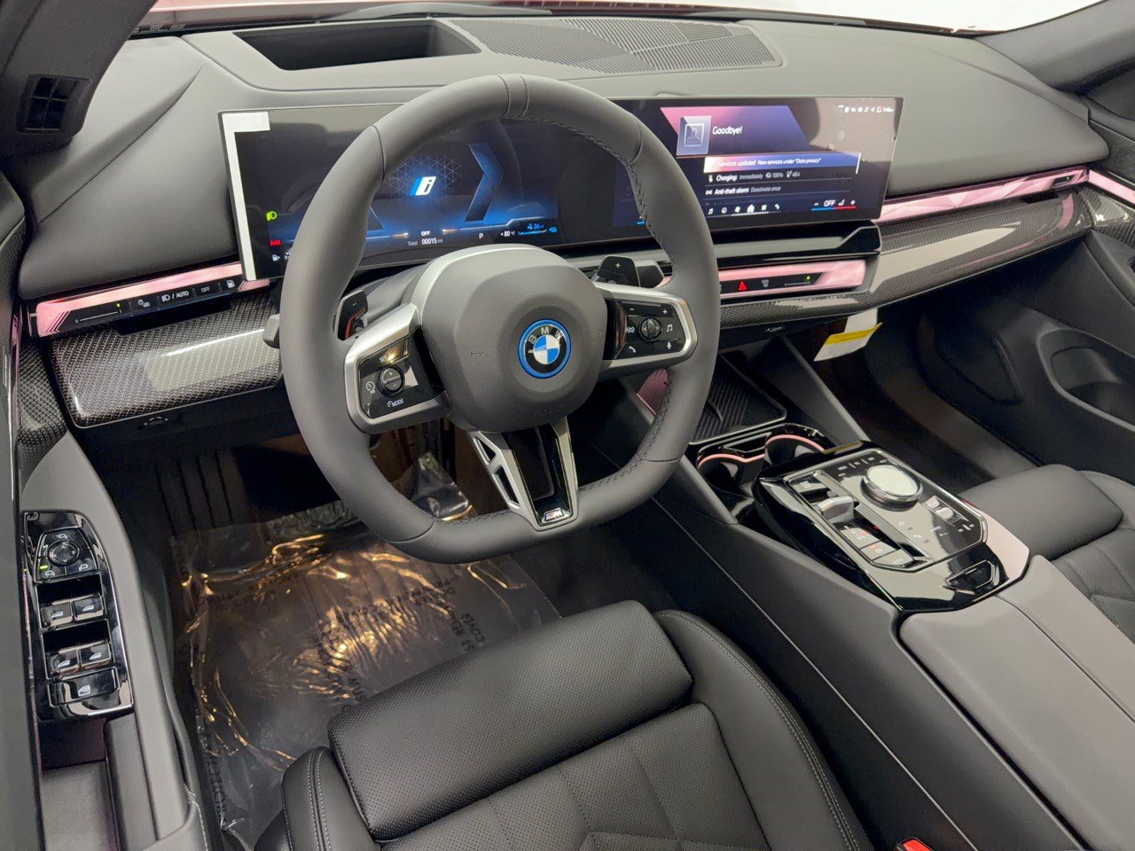 New 2027 BMW 550e xDrive Sedan