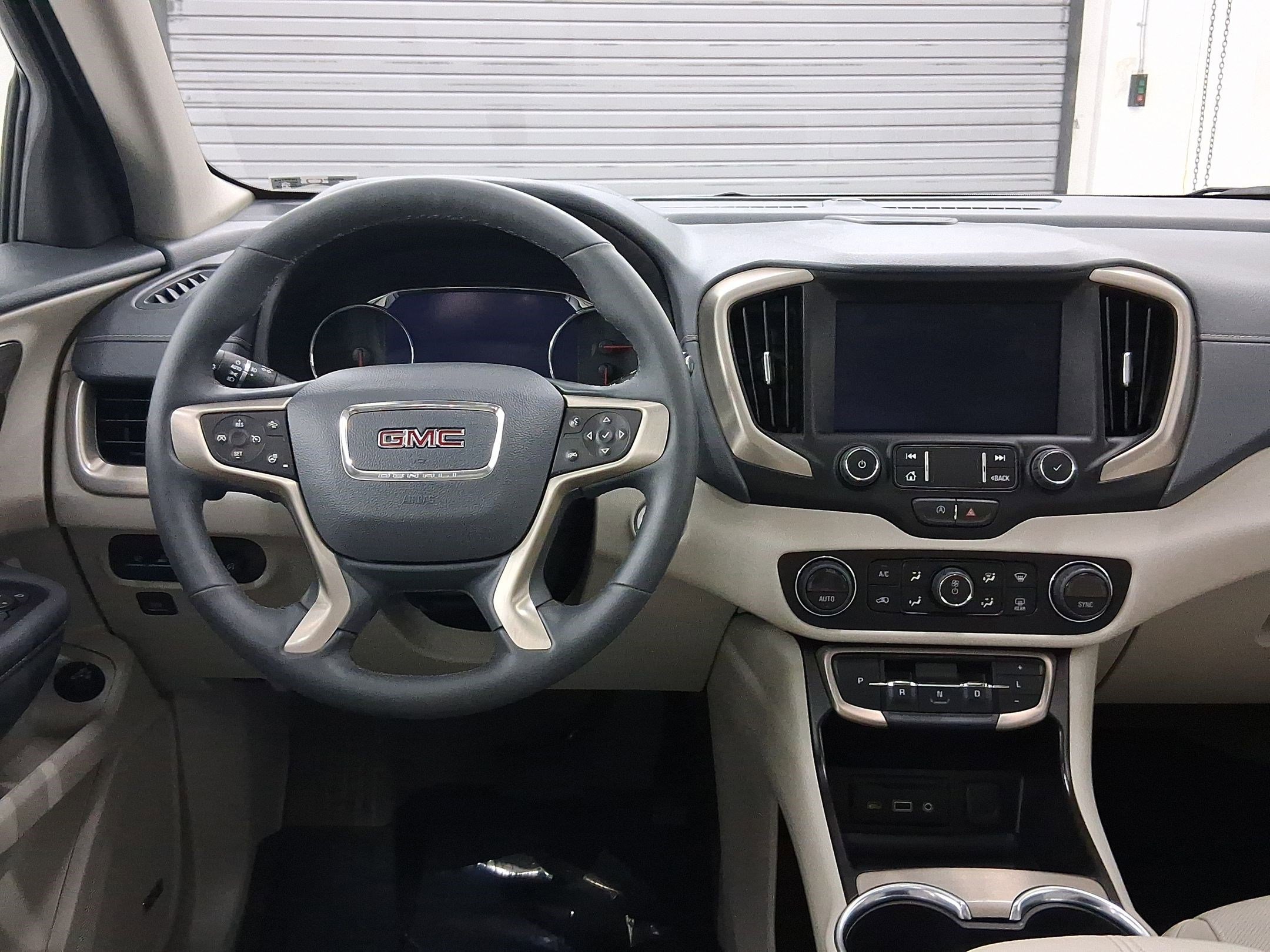 2024 Gmc Terrain Denali photo 4