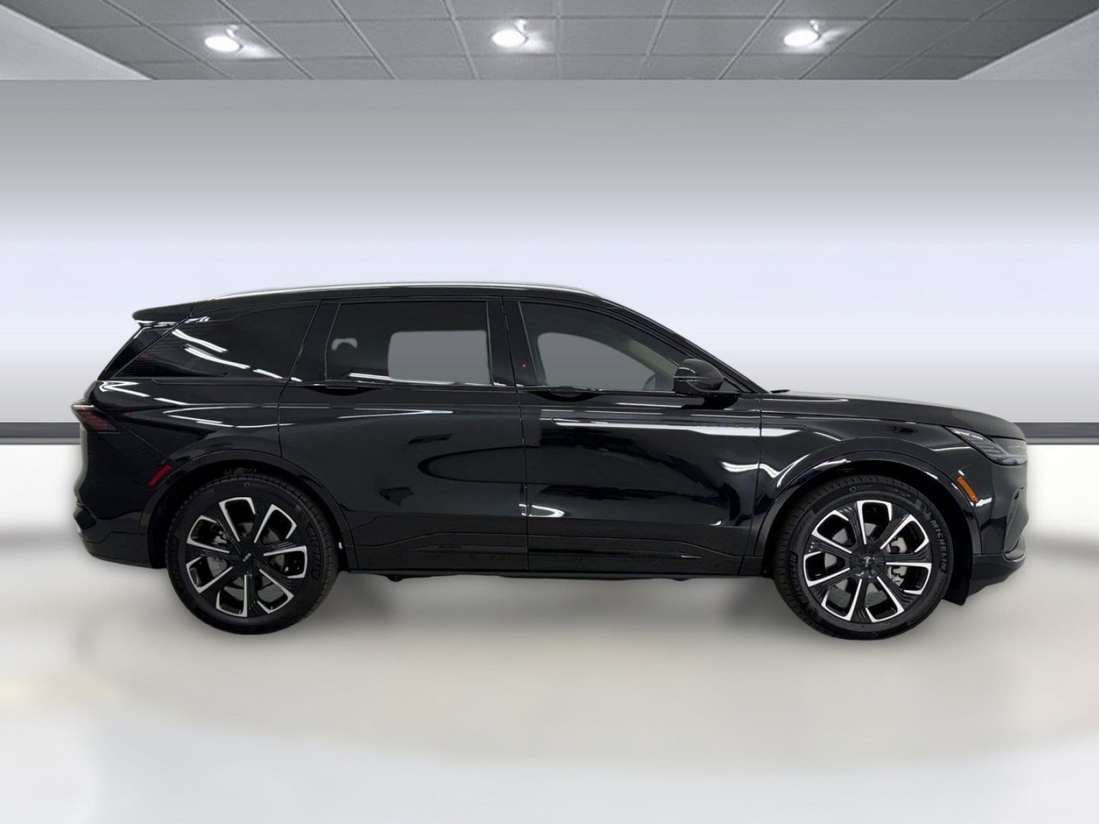 Nautilus Reserve SUV