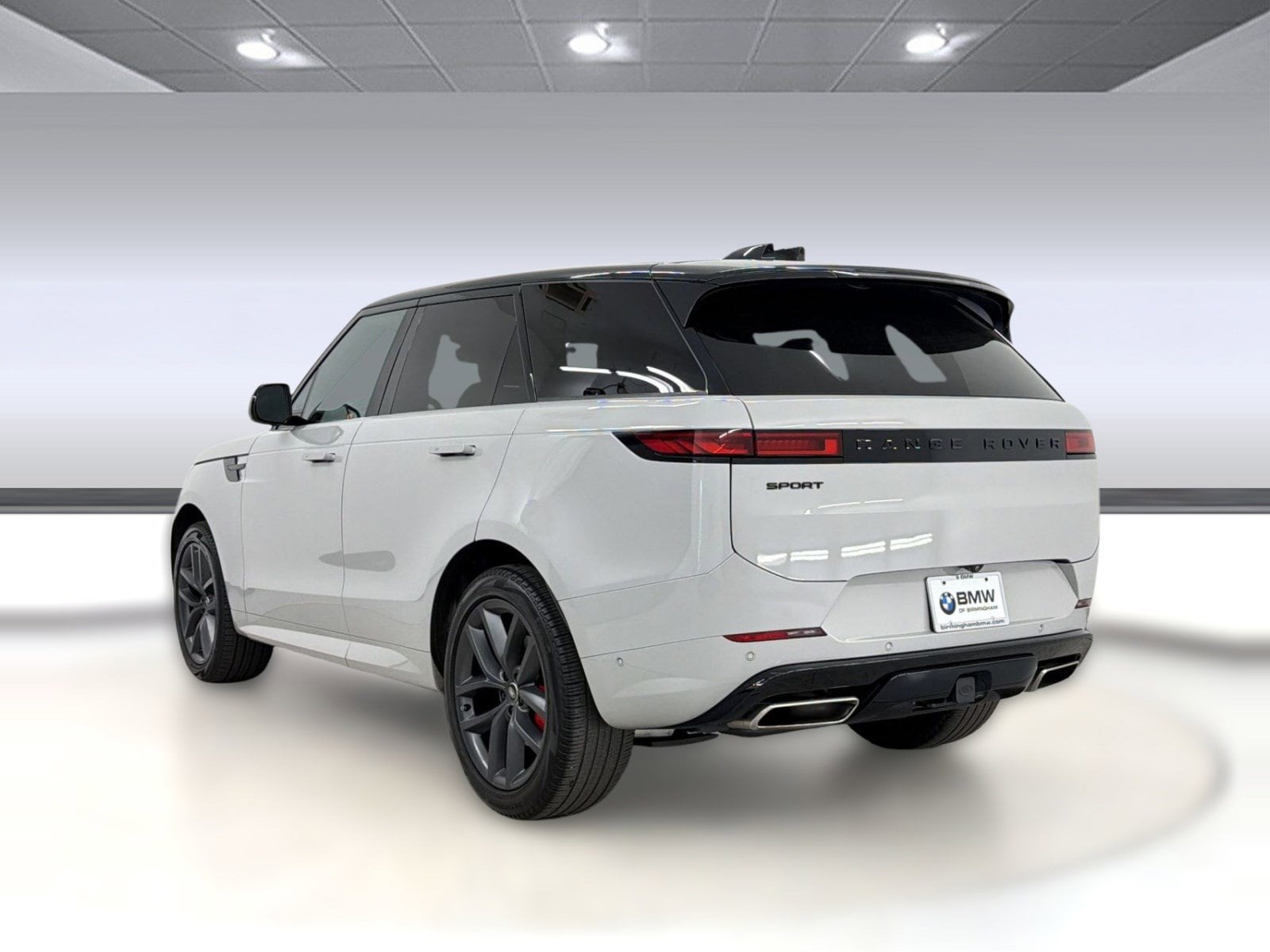 2024 Land Rover Range Rover Sport Dynamic SE photo 2
