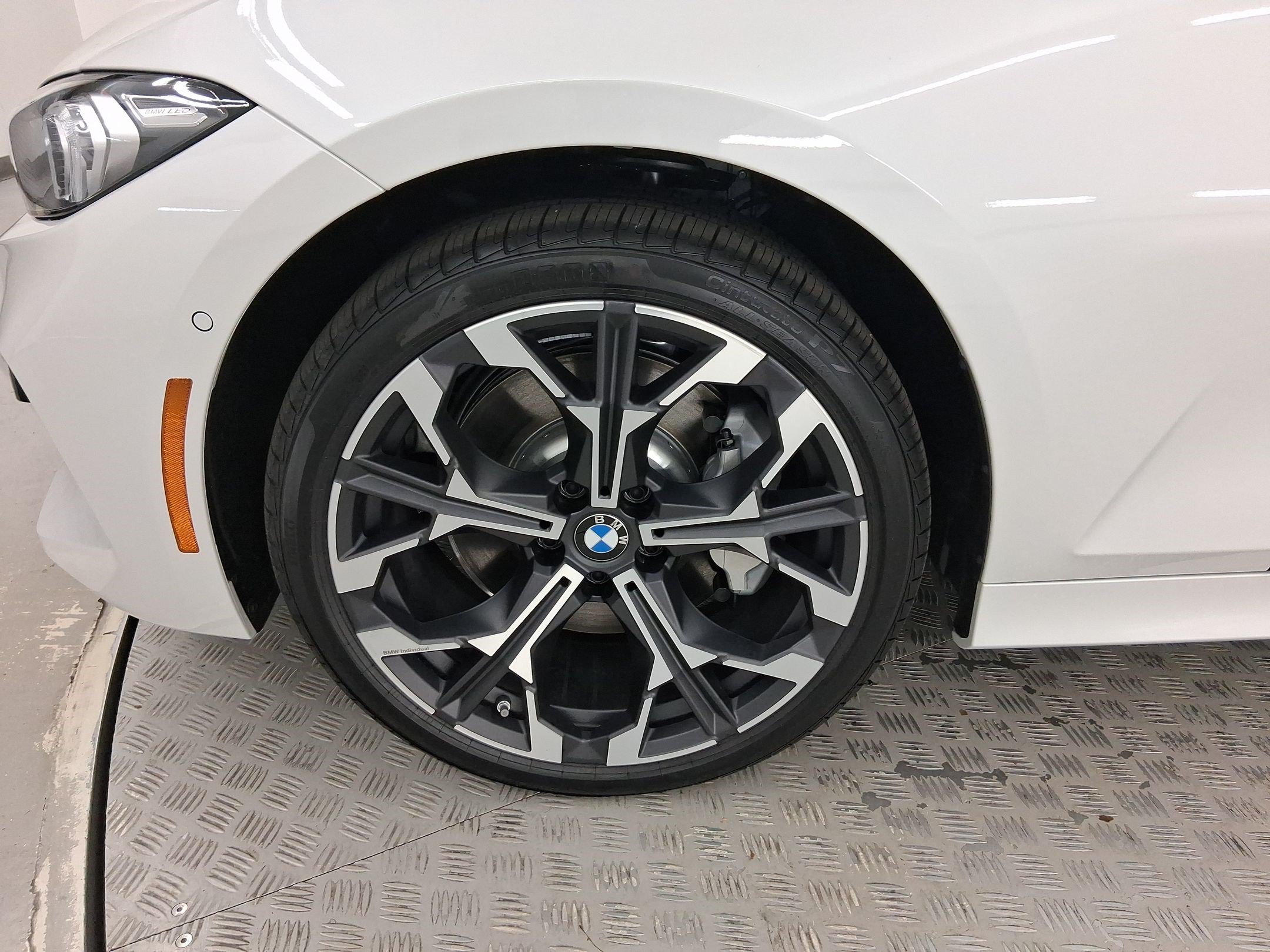 2026 BMW 3 Series 330i - Photo 11