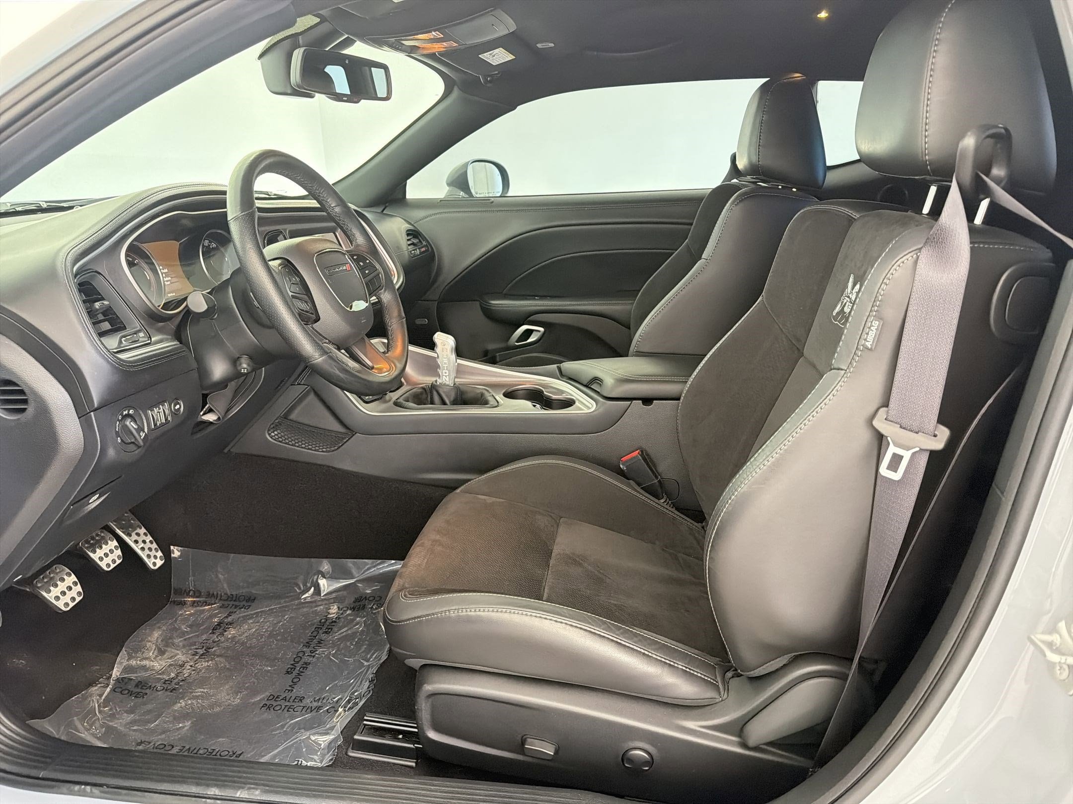 2022 Dodge Challenger R/T Scat Pack photo 4