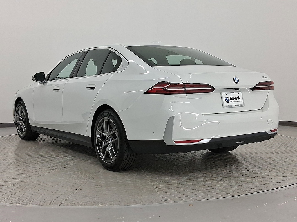 New 2026 BMW 530i Sedan