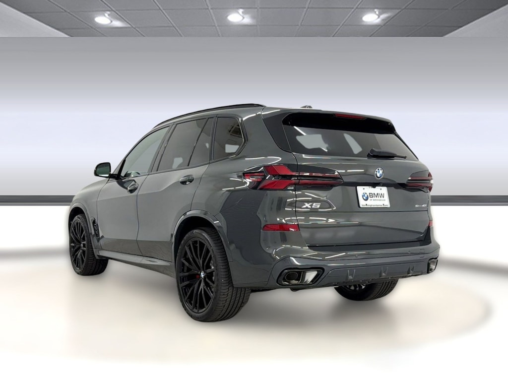 New 2026 BMW X5 sDrive40i SUV