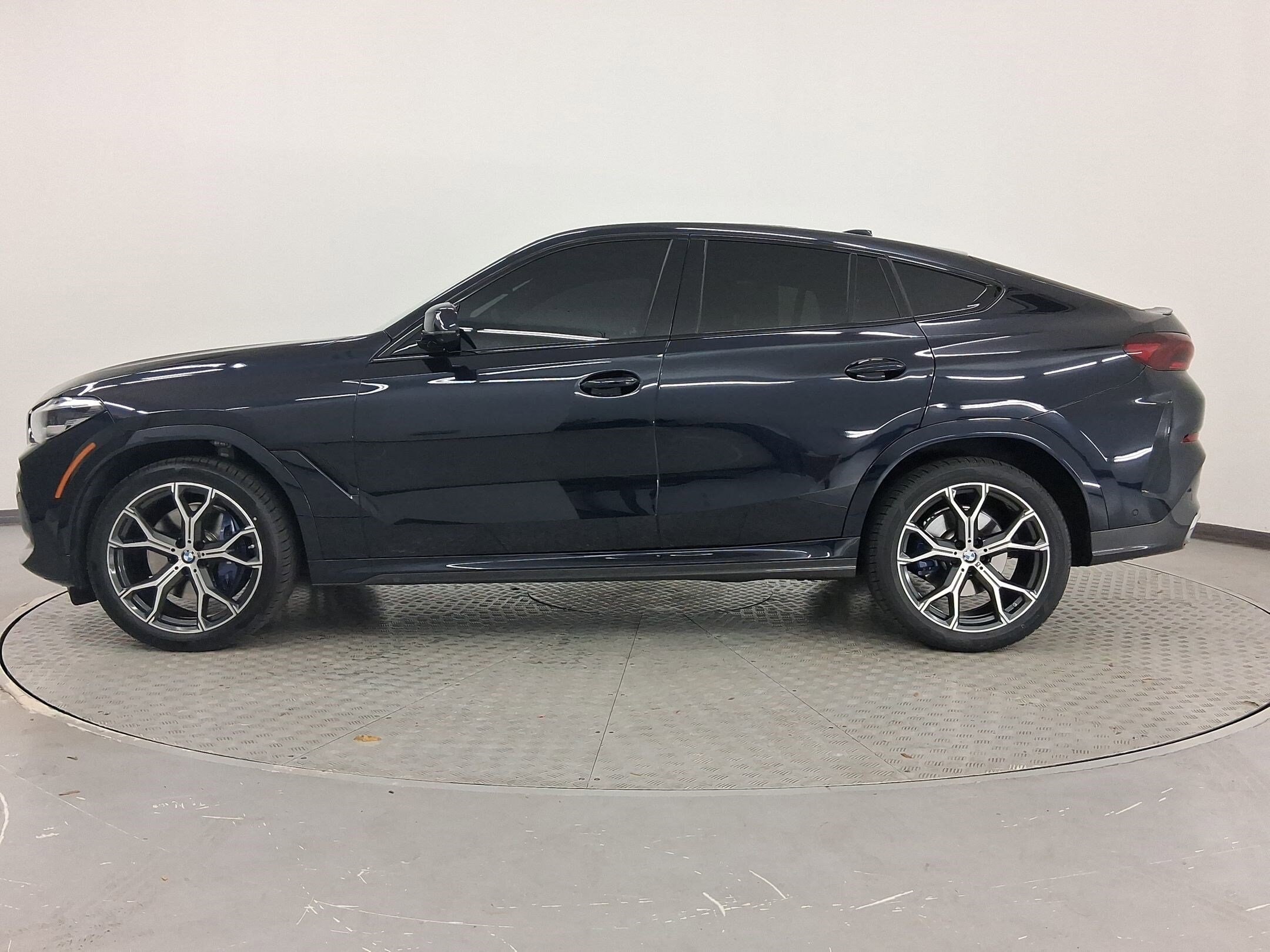2022 Bmw X6 xDrive40i photo 2