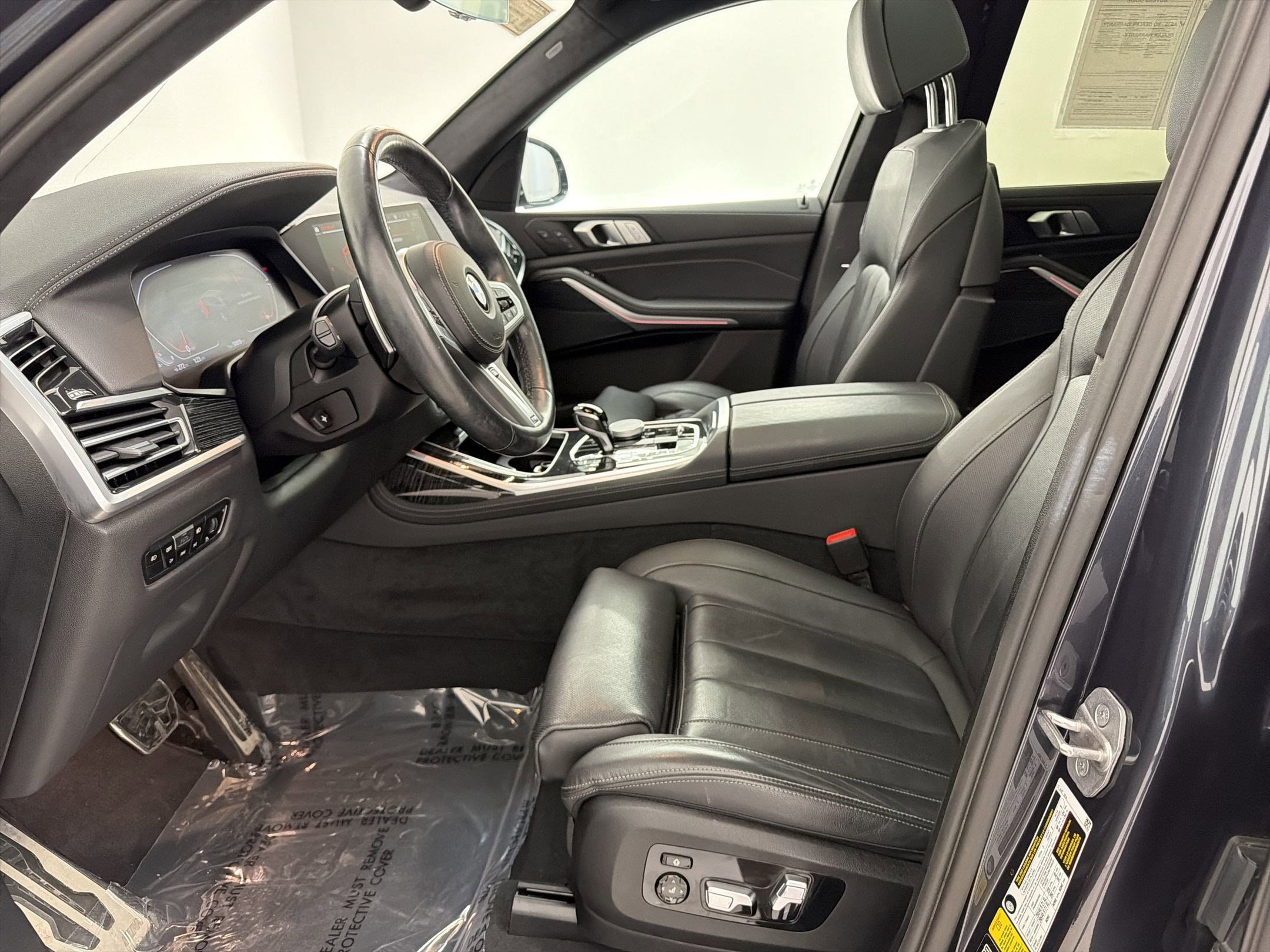 2022 BMW X7 xDrive40i photo 4