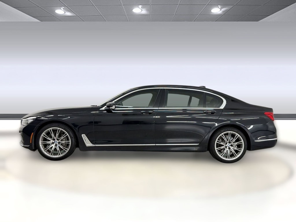Used 2019 BMW 740i Sedan