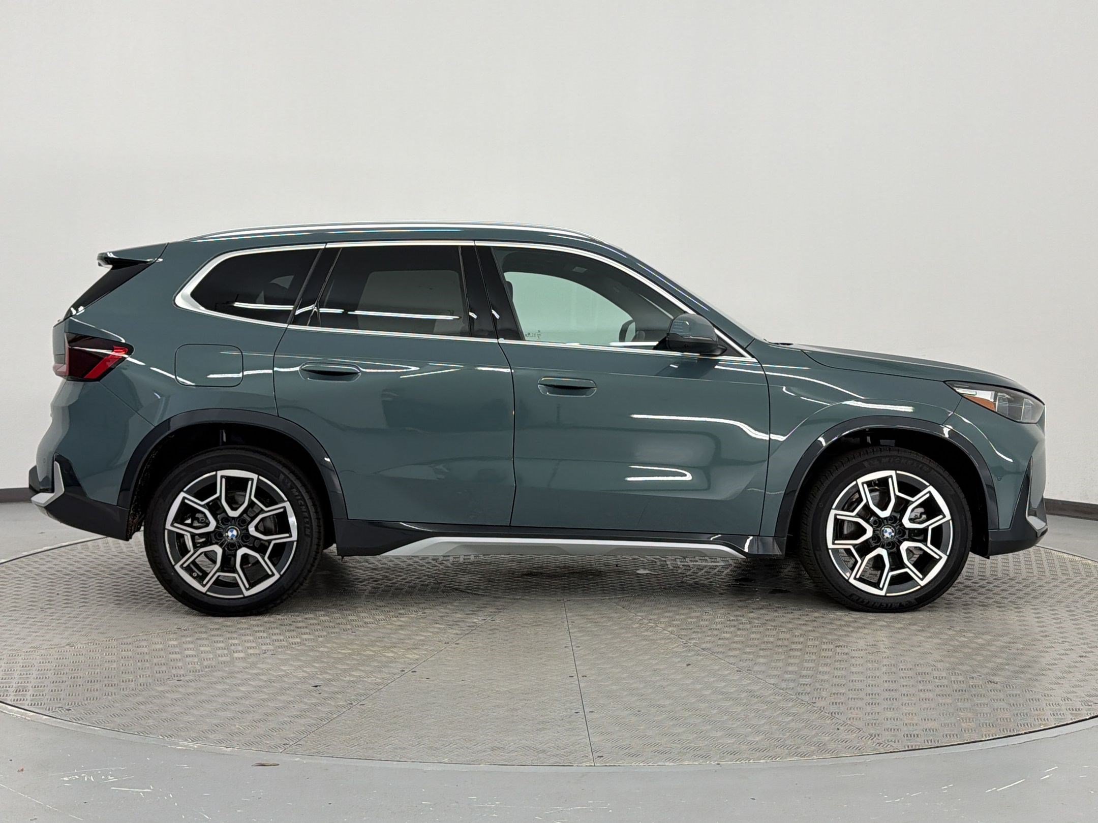 2026 BMW X1 XDrive28i - Photo 8