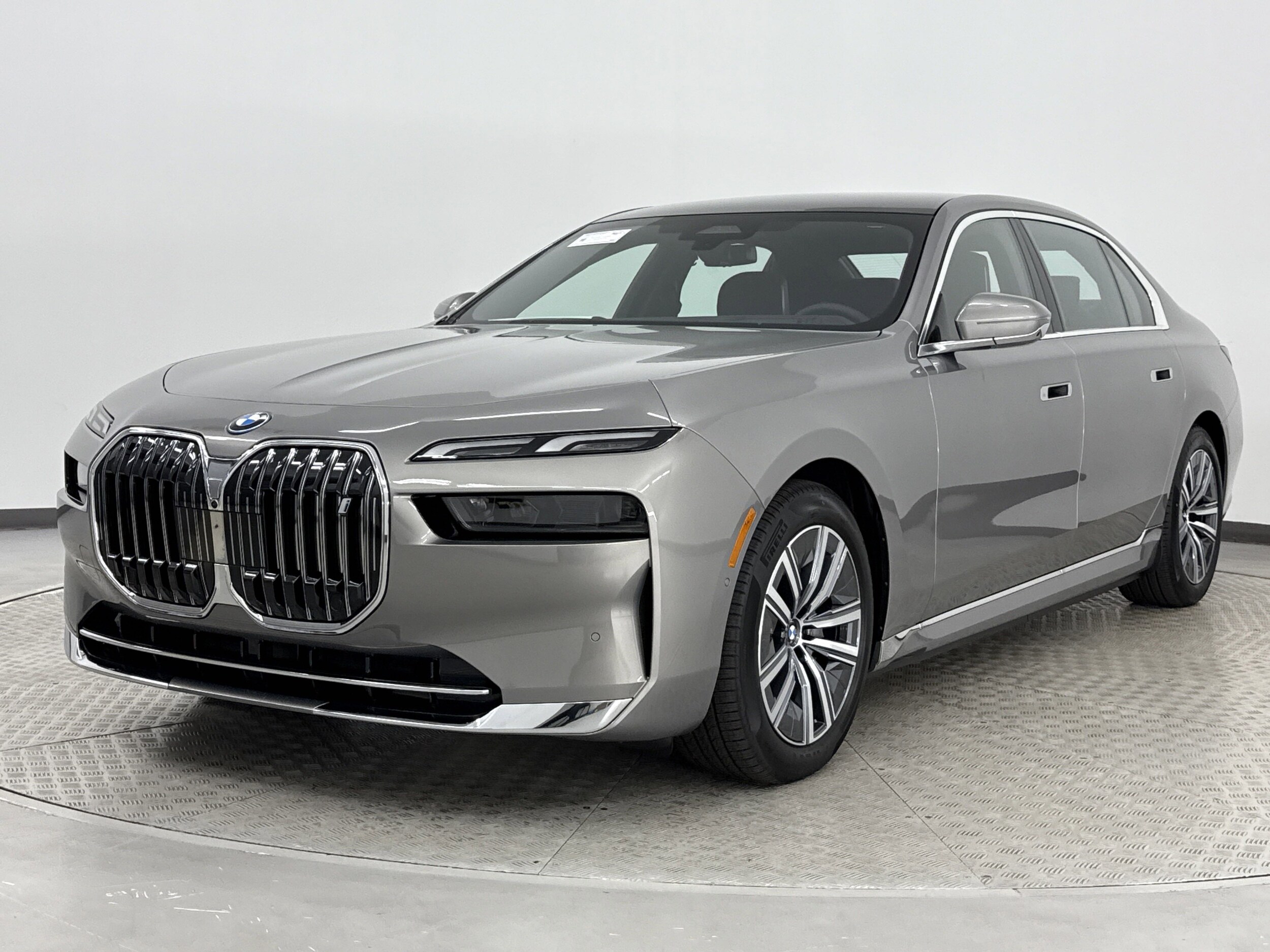 2025 Bmw i7 xDrive60 photo 3