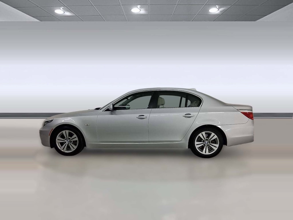 Used 2010 BMW 528i Sedan