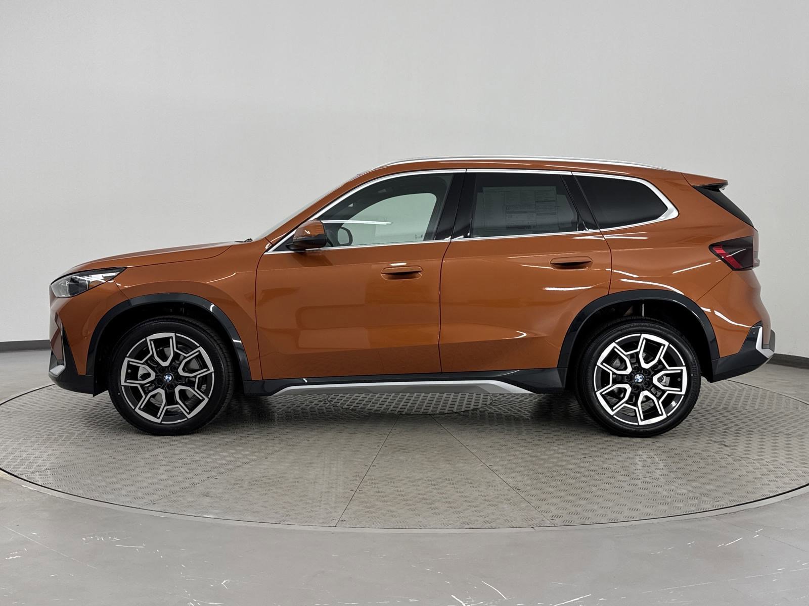 2025 Bmw X1 XDrive28i photo 4