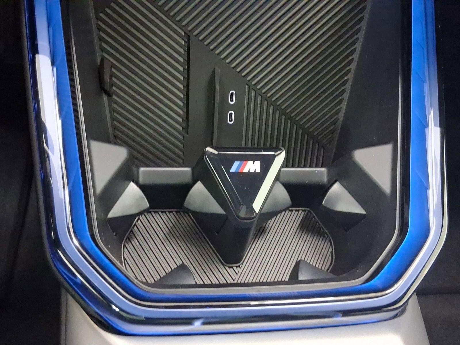 2026 BMW X3 30 - Photo 19