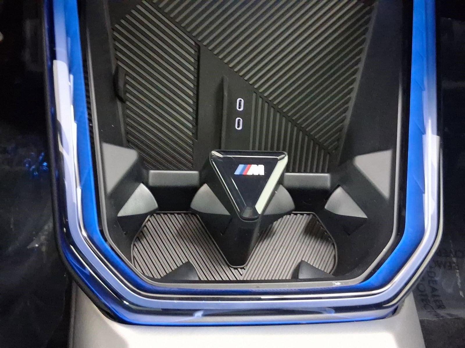 2026 BMW X3 30 - Photo 25