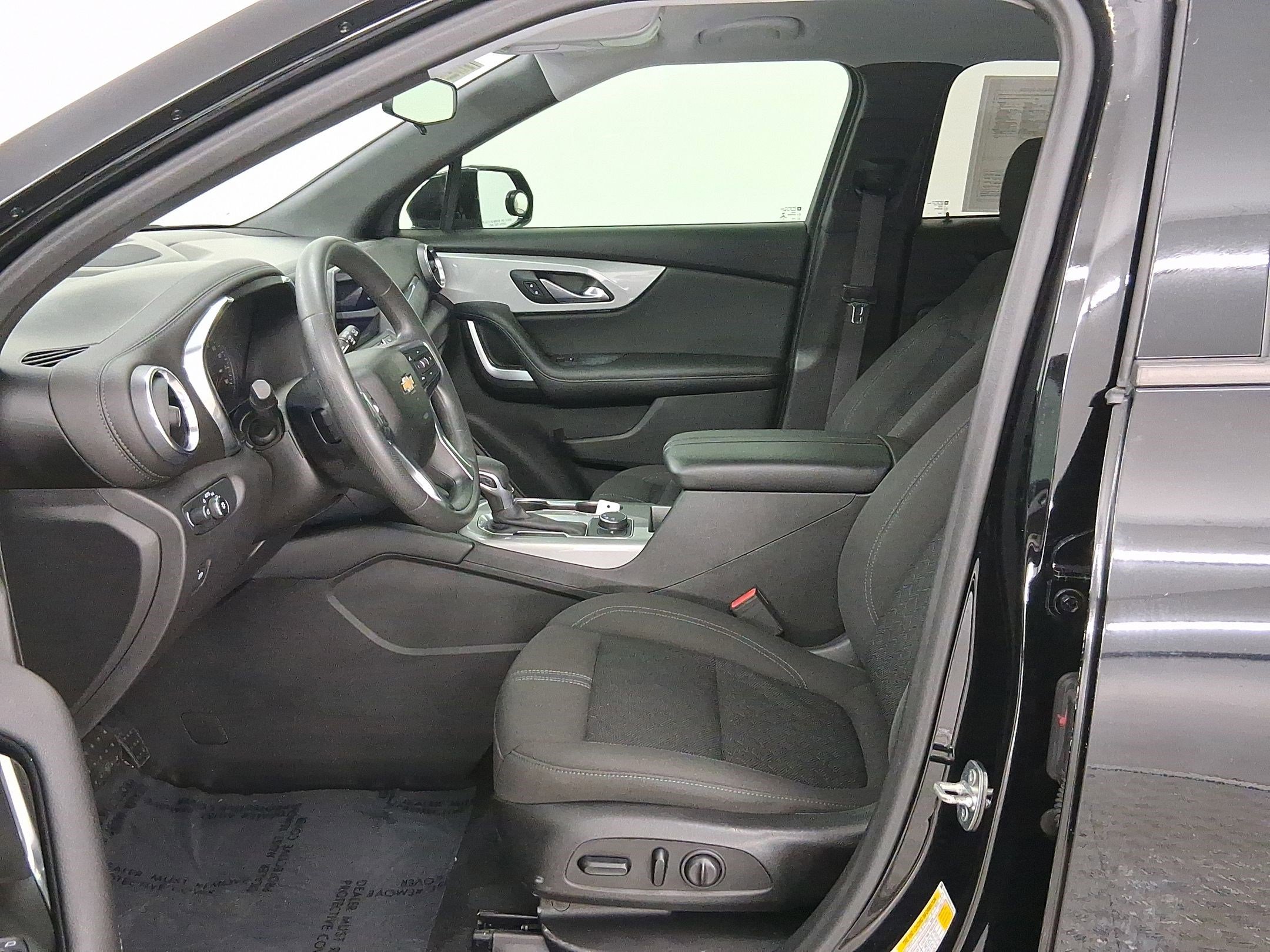 2021 Chevrolet Blazer 2LT photo 4