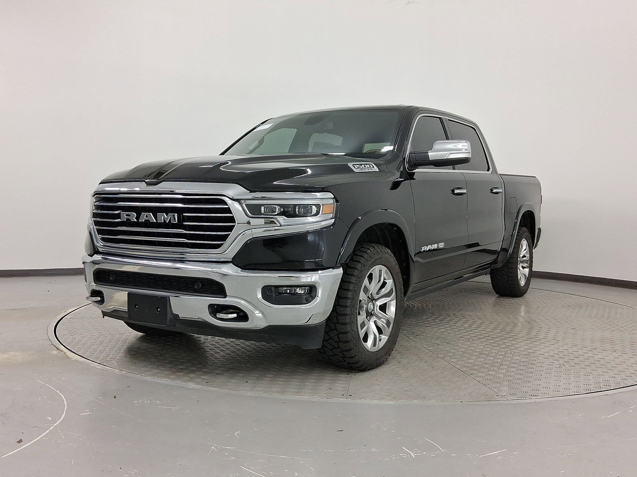 2020 Ram 1500 Longhorn photo 2