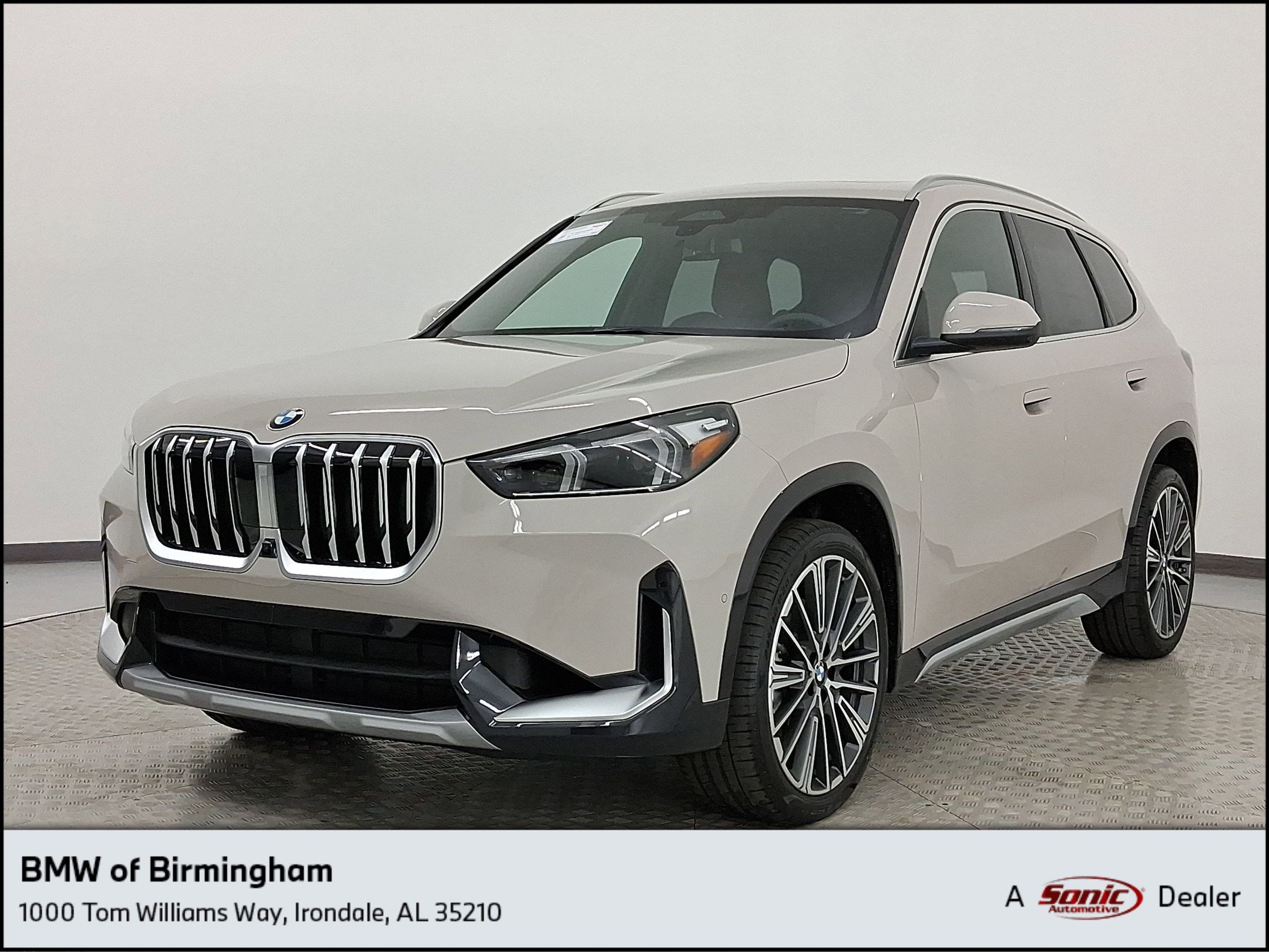 2026 BMW X1 Base's photo