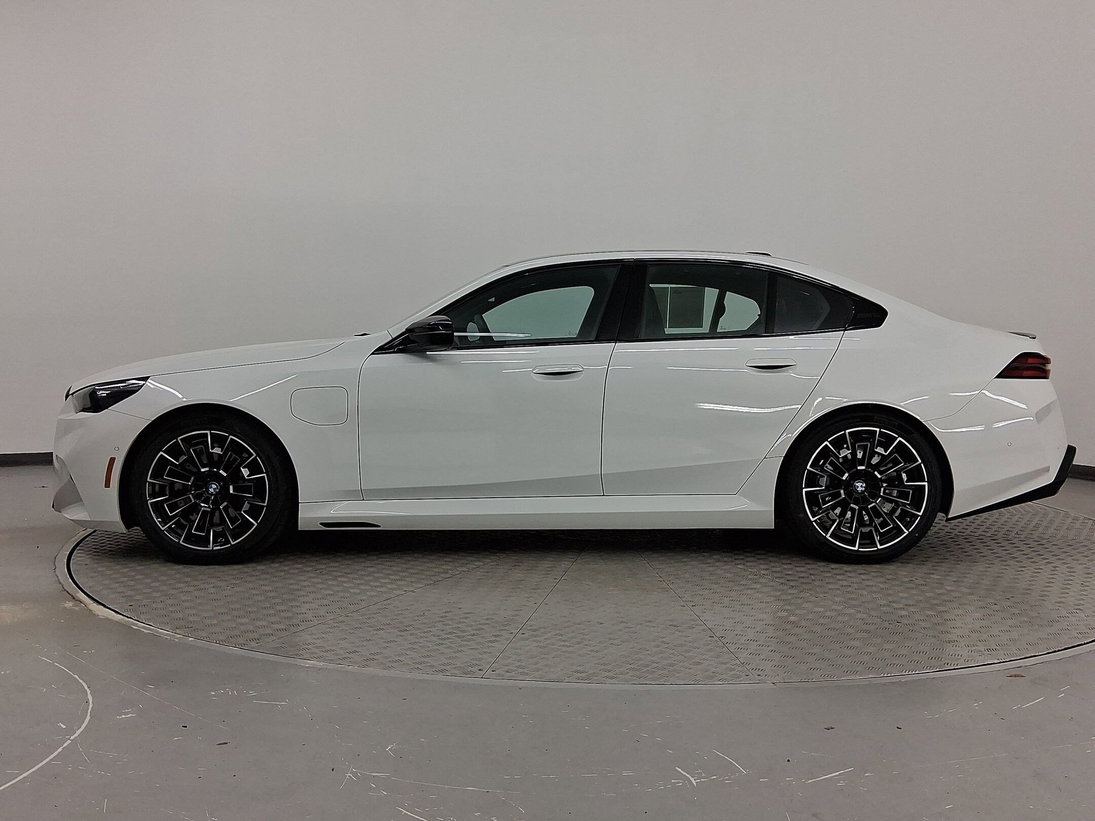 2025 Bmw M5 5 Sedan photo 2