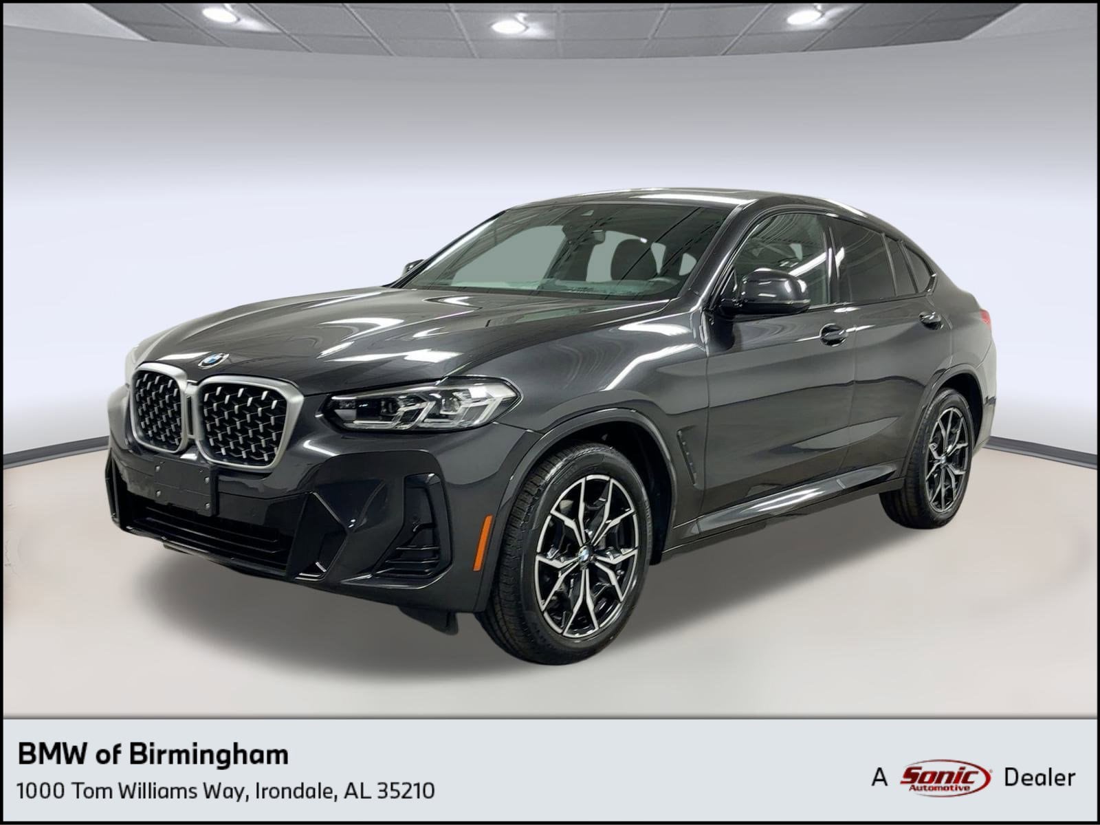 2025 BMW X4 30i's photo