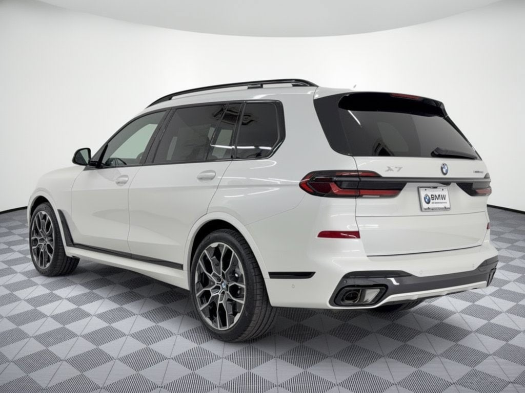 New 2027 BMW X7 xDrive40i SUV