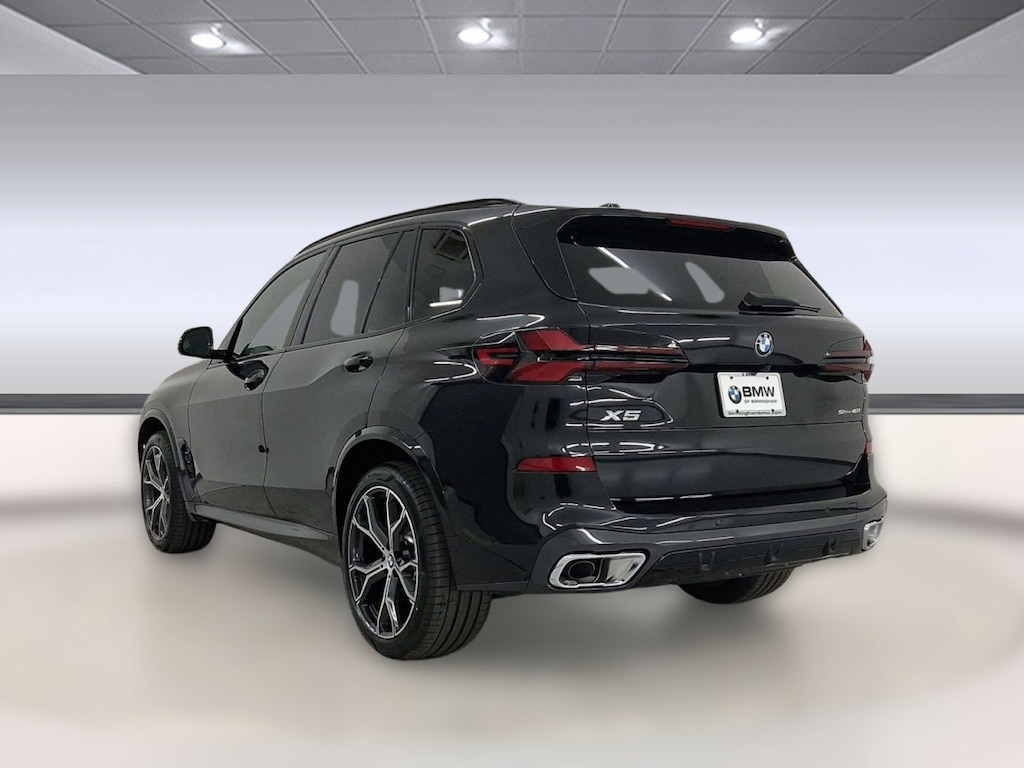 New 2026 BMW X5 sDrive40i SUV