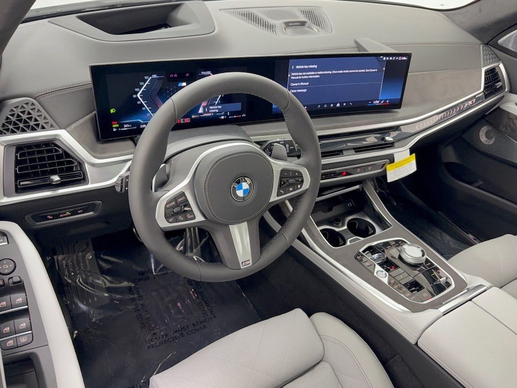 New 2027 BMW X7 xDrive40i SUV