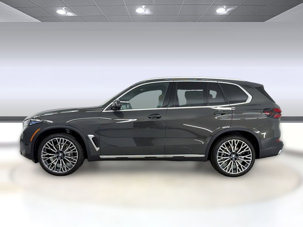 New 2026 BMW X5 sDrive40i SUV