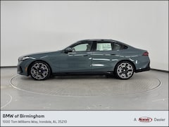 2026 BMW 550e xDrive Sedan