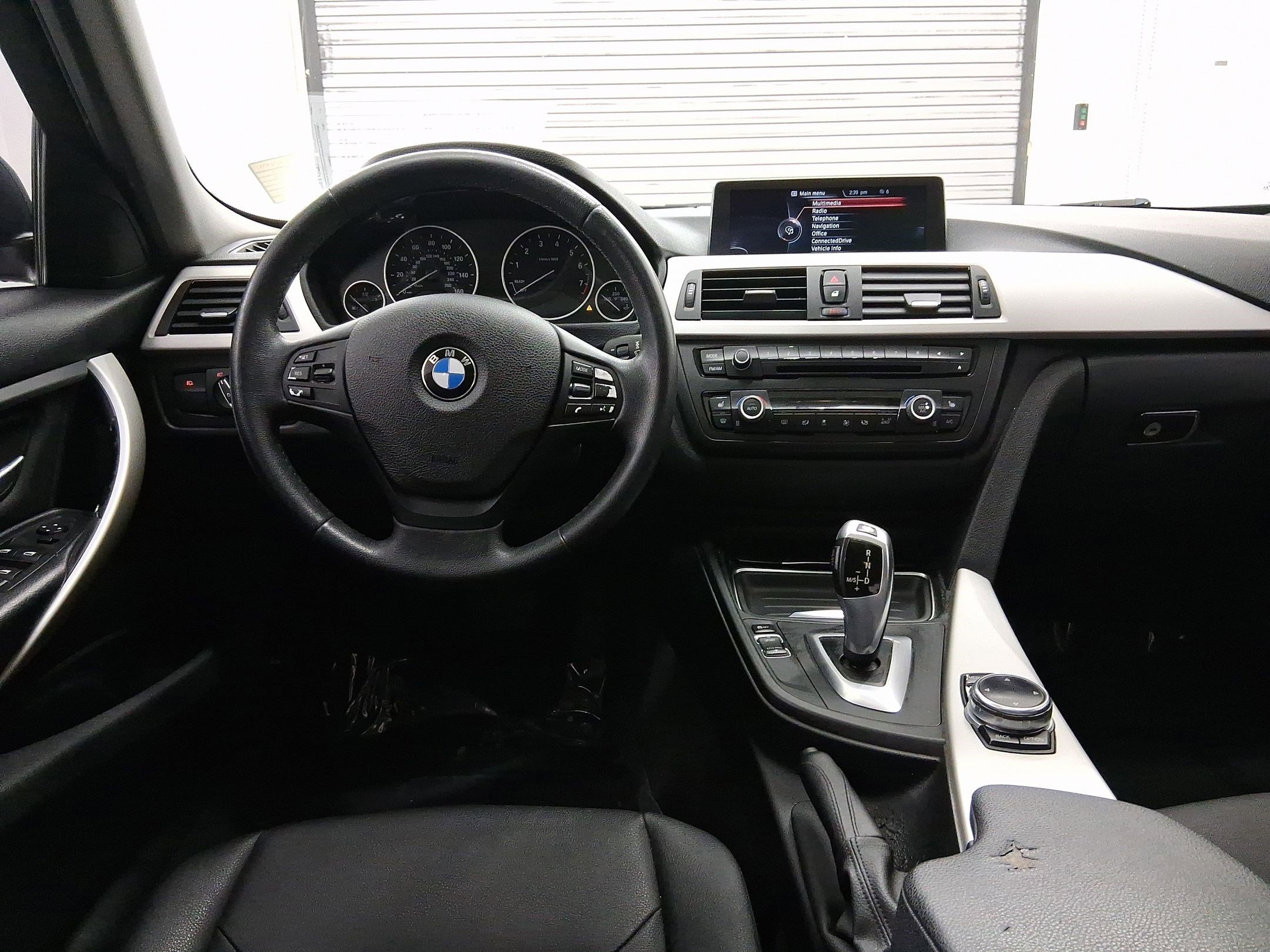 2014 Bmw 320i SA photo 3