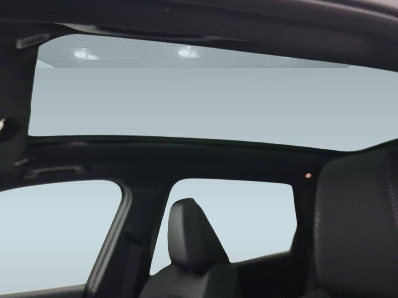 2026 BMW X3 30 - Photo 12