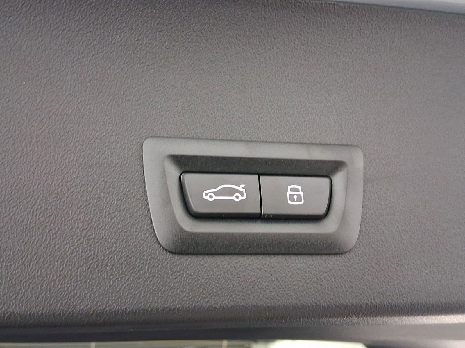 2026 BMW X3 30 - Photo 28