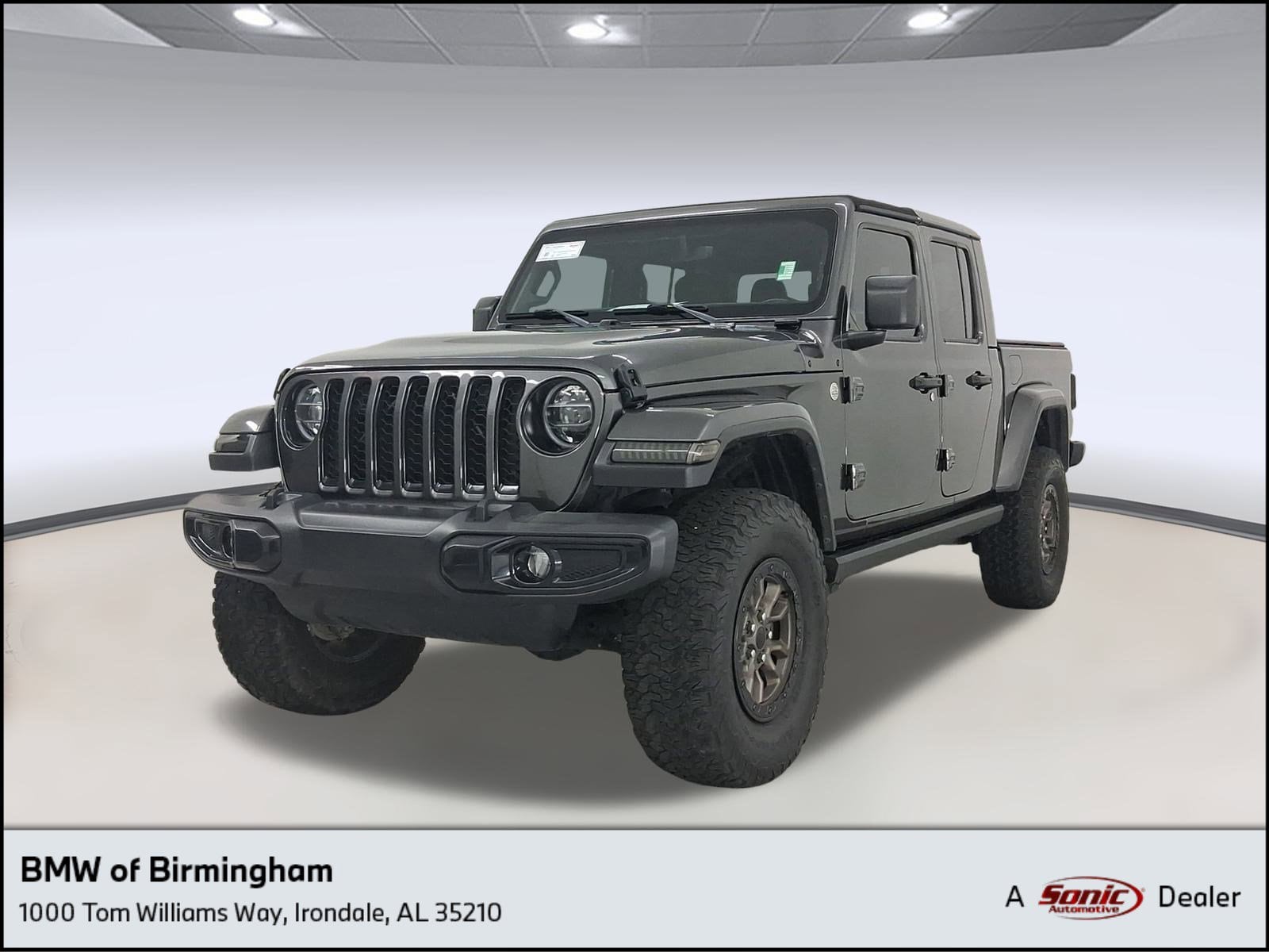 2021 Jeep Gladiator Overland's photo
