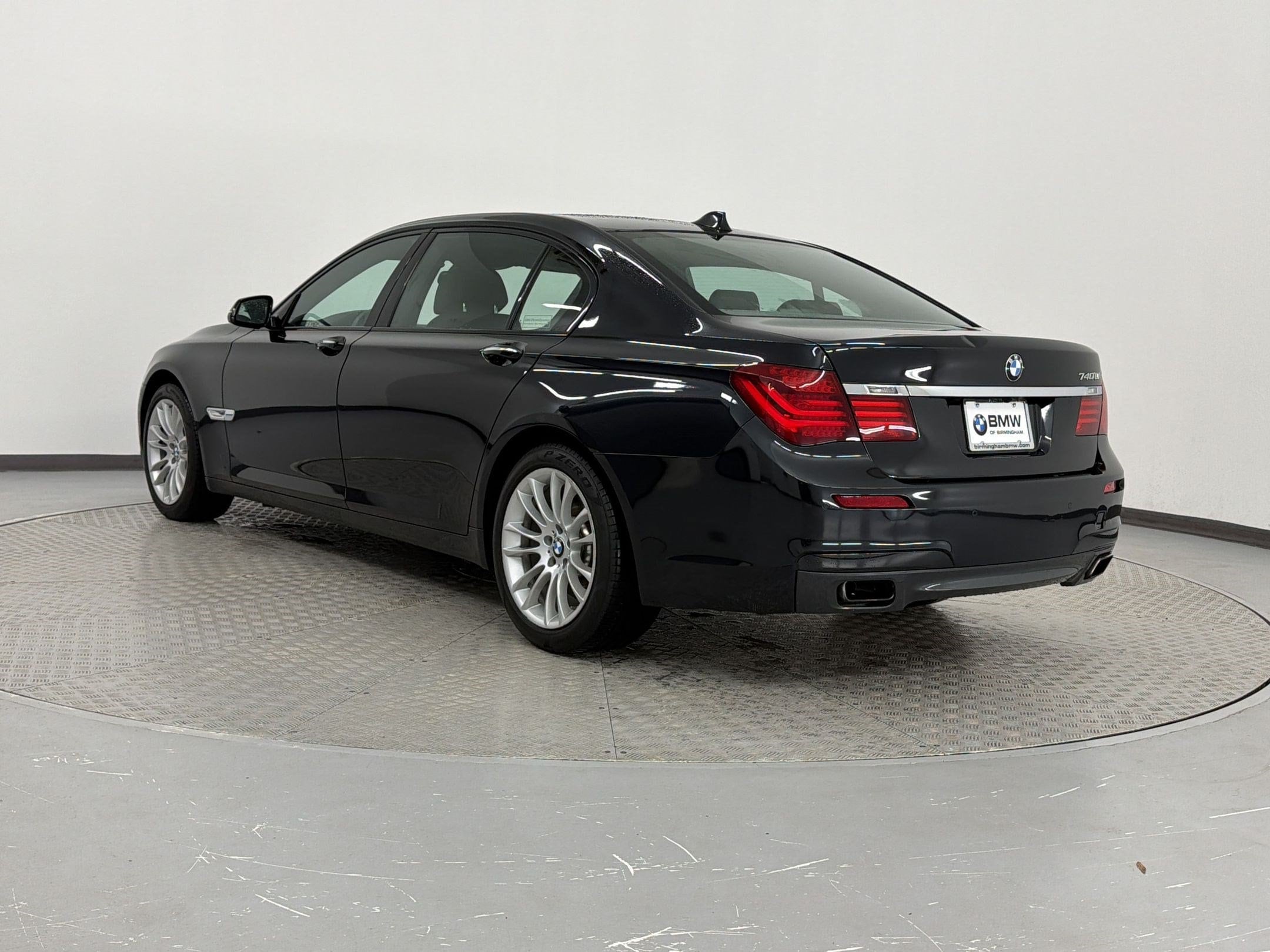 740Li Sedan