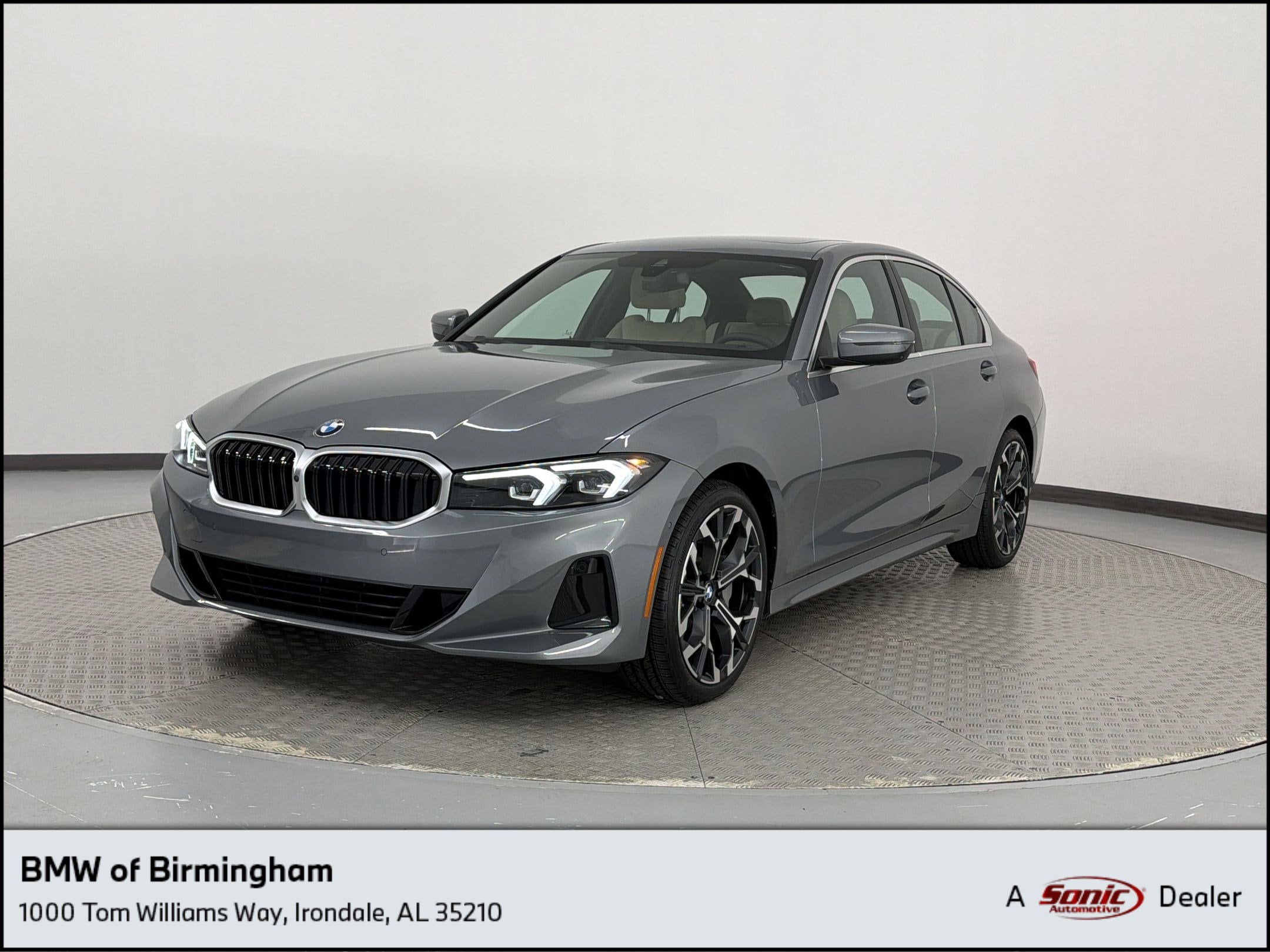 2025 BMW 3 Series 330i Sedan's photo