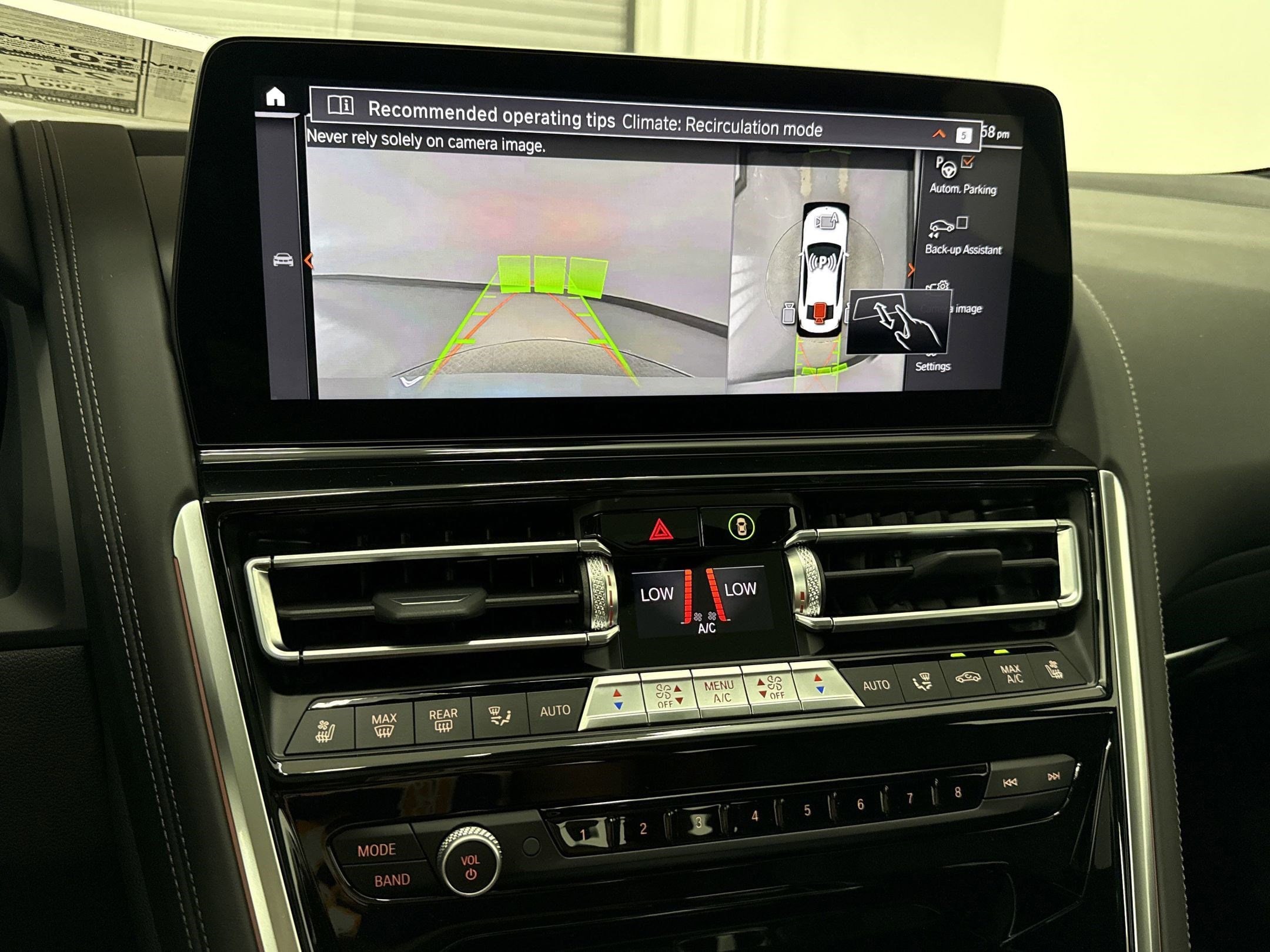 2026 BMW 8 Series 840i - Photo 25