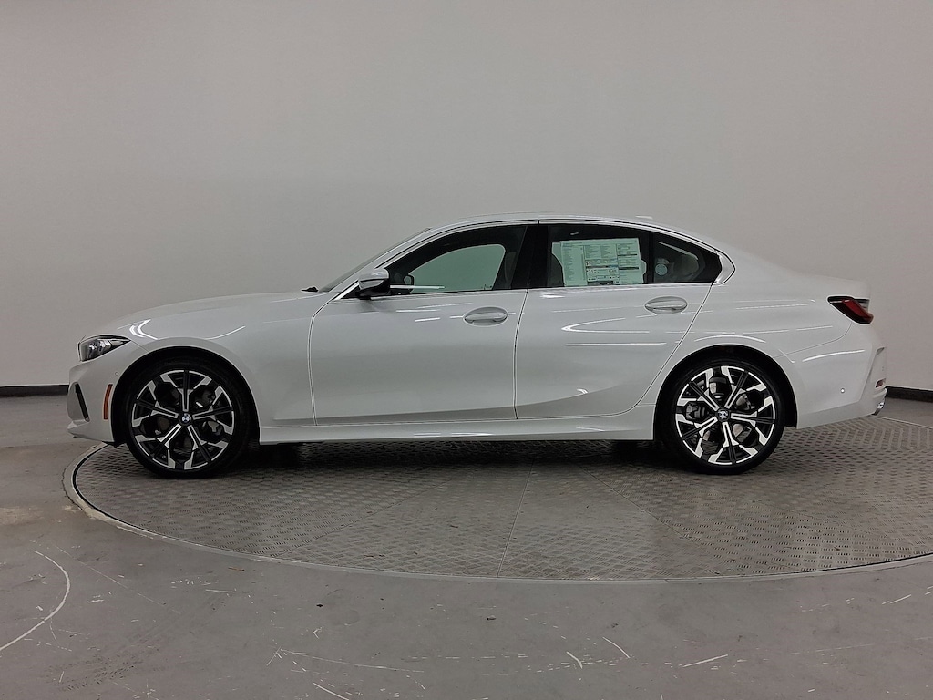 New 2026 BMW 330i NA Sedan