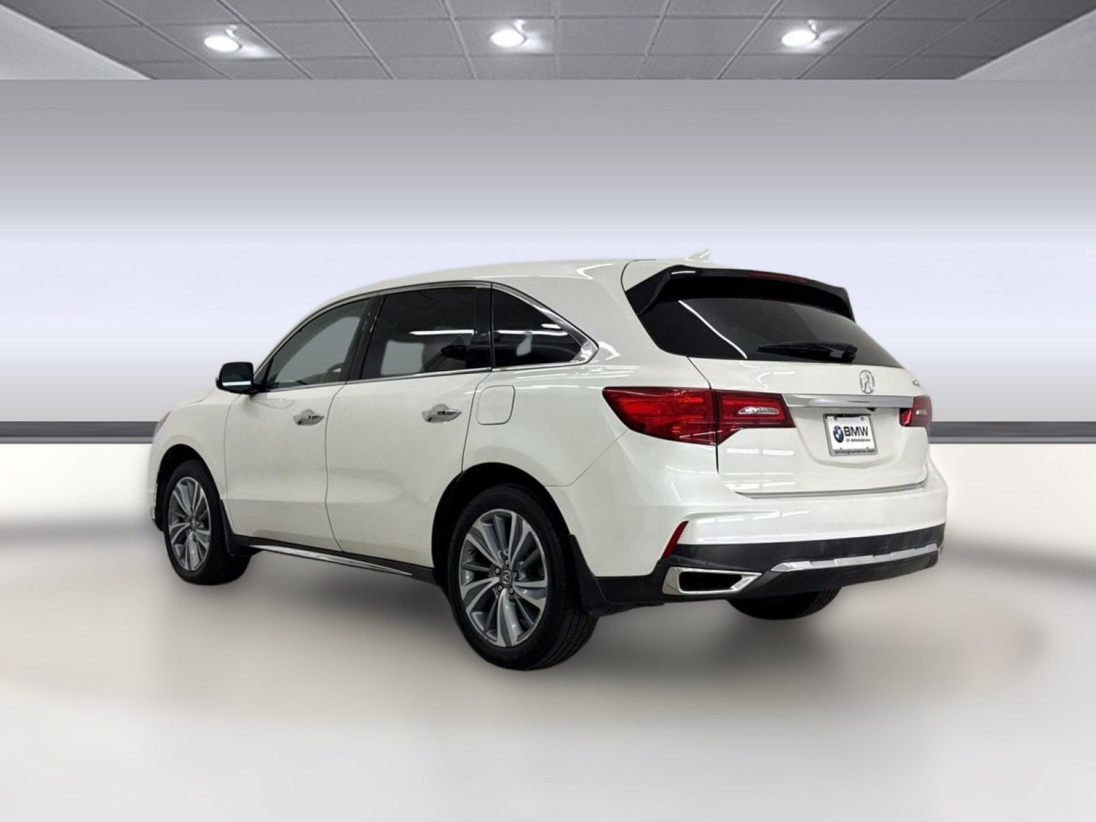 2017 Acura MDX V6 with Technology Package photo 3