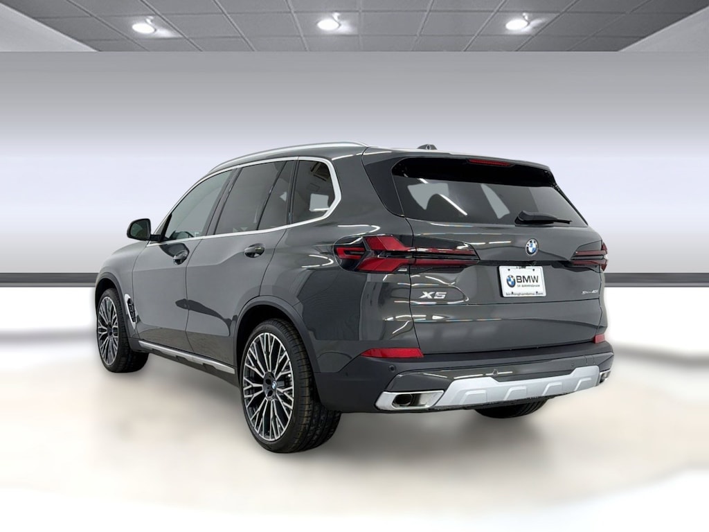 New 2026 BMW X5 sDrive40i SUV