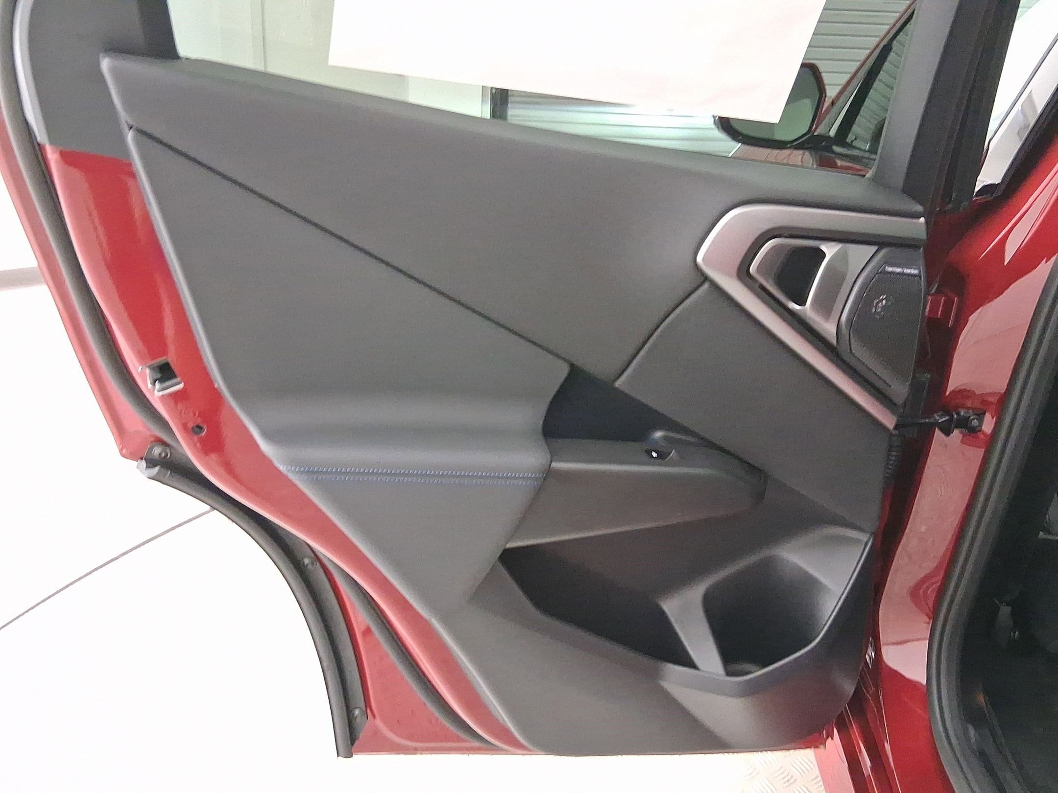2026 BMW X3 30 - Photo 27